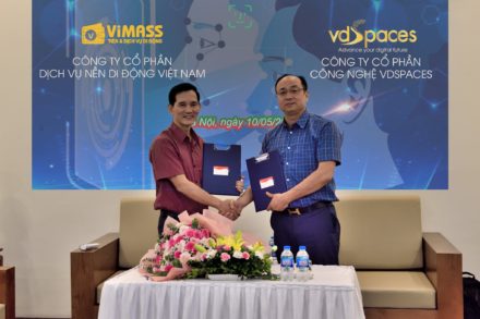 VDSpaces cooperates with Vimass to sign a cooperation contract for face authentication service business